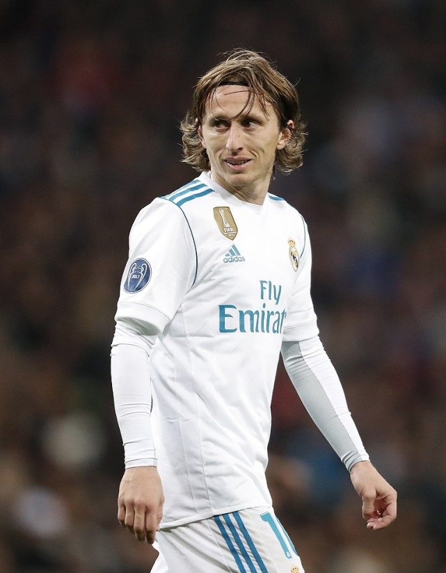 米兰公布客战都灵首发，莱奥、恩昆库领衔锋线